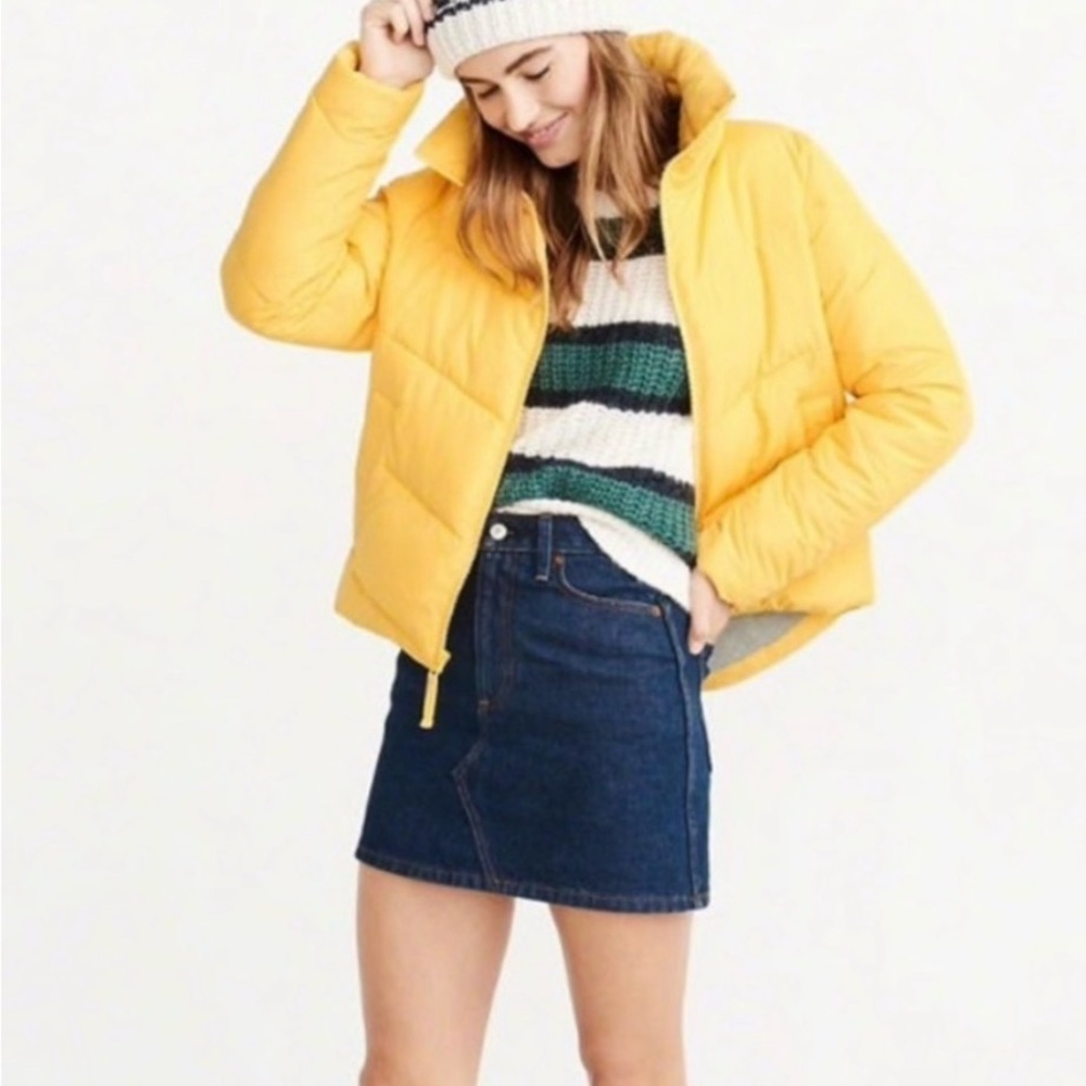 Abercrombie & Fitch Bright Yellow Cropped Puffer Jacket